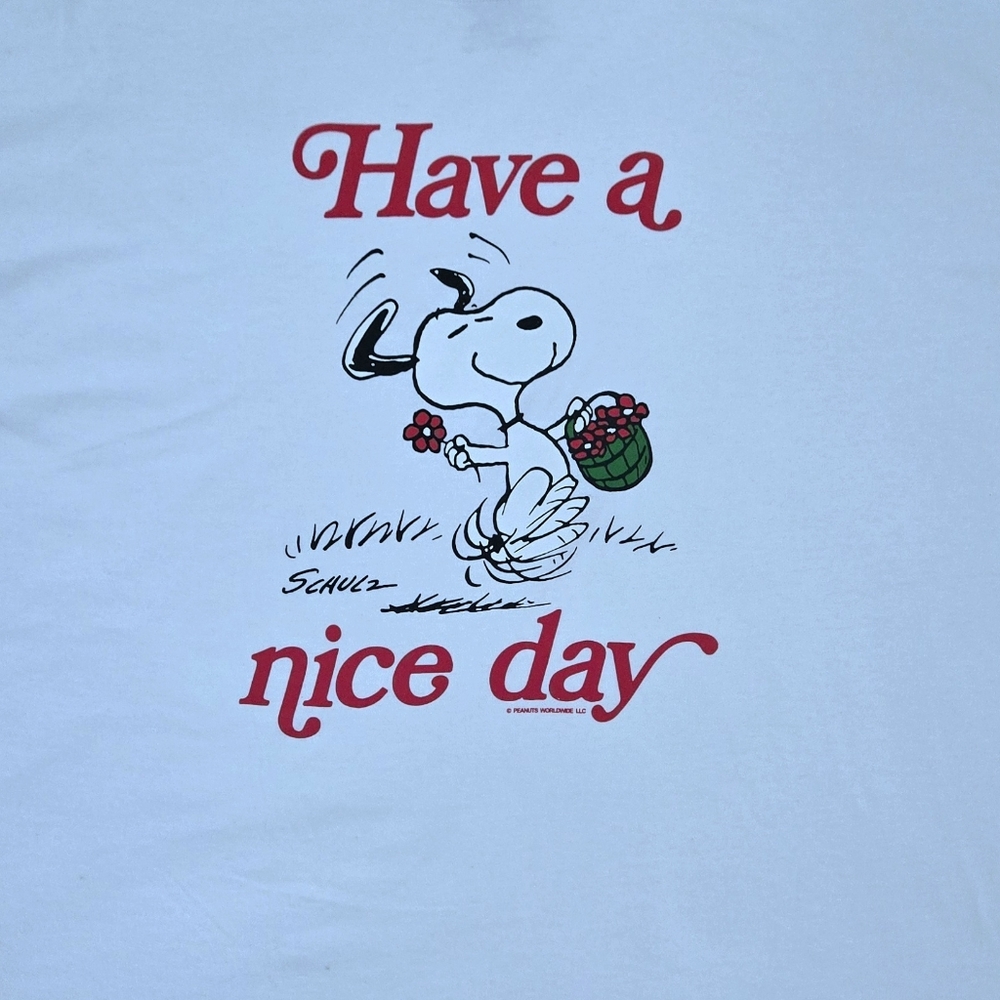 Peanuts🥜 Snoopy🐕 "Have a nice day" Graphic Tee👕 - NWOT - Picture 3 of 12